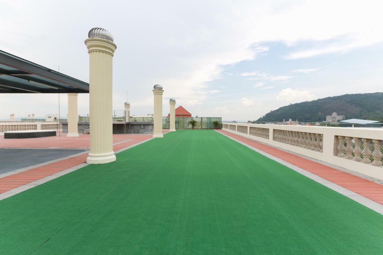 National Arts Resort Hotel Foshan Extérieur photo